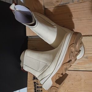 Sorel Brex Leather Chelsea WP, Ankle Boot, Size 9, Color Natural White New